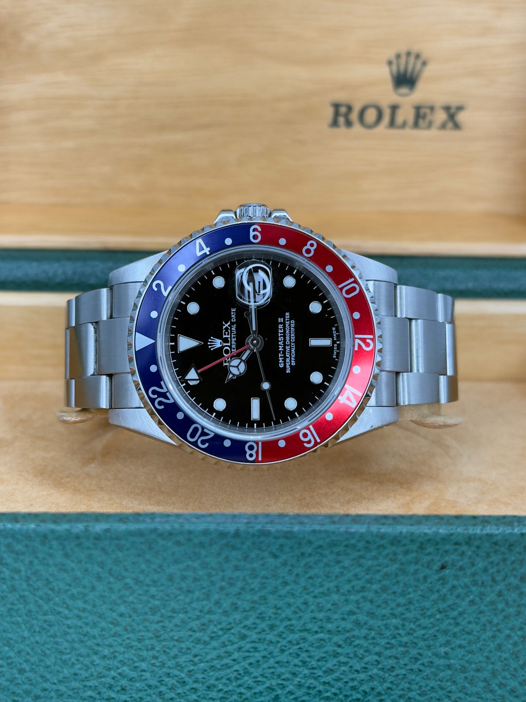 Rolex GMT-Master II pepsi ref. 16710 year 2003 full set