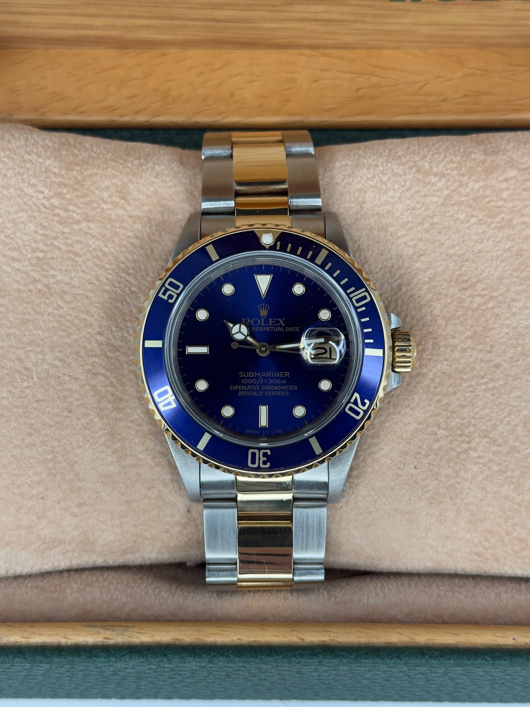 Rolex Submariner Date purple dial 16803 year 1988 full set