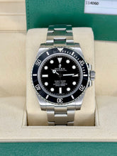 Carica l&#39;immagine nel visualizzatore di Gallery, Rolex Submariner No Date 114060 year 2017 full set
