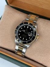 Carica l&#39;immagine nel visualizzatore di Gallery, Rolex Submariner Date 16613 year  1989
