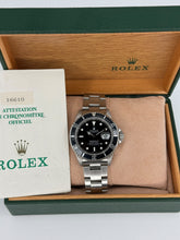 Carica l&#39;immagine nel visualizzatore di Gallery, Rolex Submariner Date 16610 year 1995 full set
