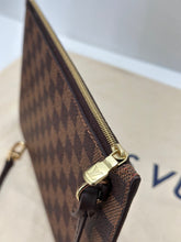 Carica l&#39;immagine nel visualizzatore di Gallery, Borsa Louis Vuitton  
Neverfull MM full set N41358
