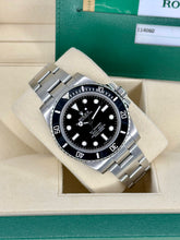 Carica l&#39;immagine nel visualizzatore di Gallery, Rolex Submariner No Date 114060 year 2017 full set
