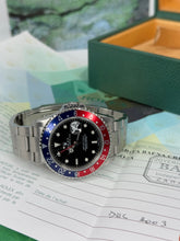 Carica l&#39;immagine nel visualizzatore di Gallery, Rolex GMT-Master II pepsi ref. 16710 year 2003 full set
