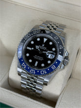 Carica l&#39;immagine nel visualizzatore di Gallery, Rolex GMT-Master II Batgirl 126710BLNR year 2021 full set
